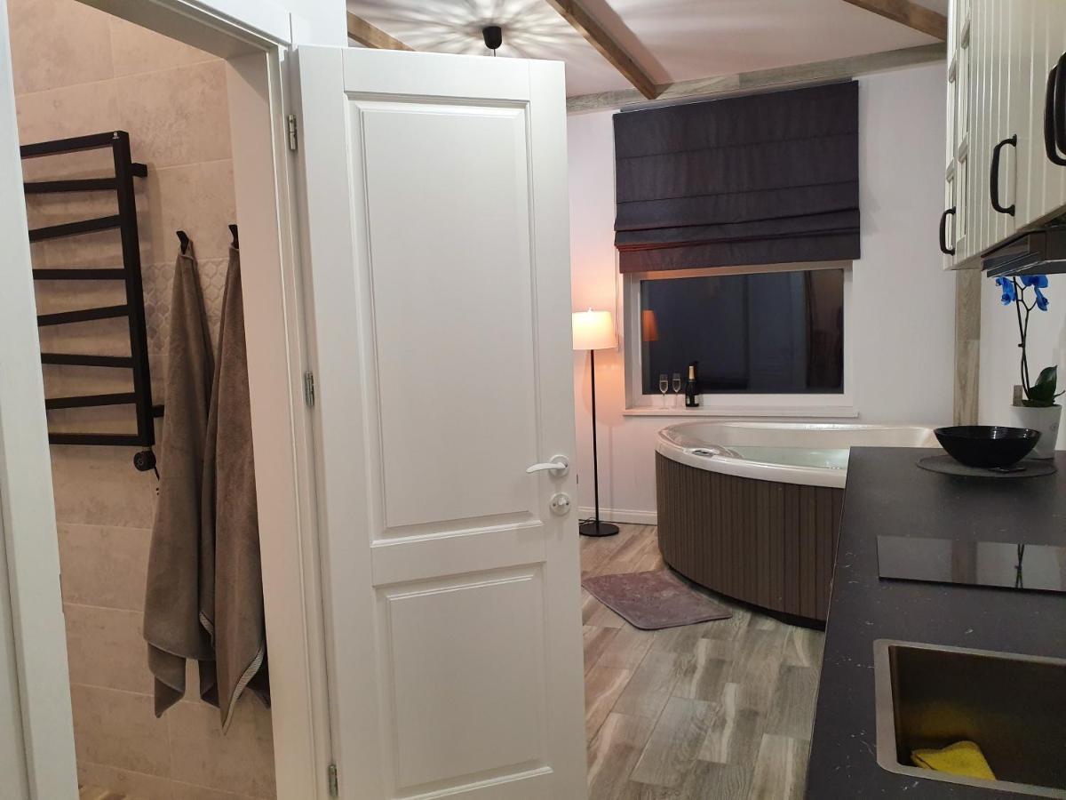 Apartamentai Su Jacuzzi Panevėžys Zewnętrze zdjęcie